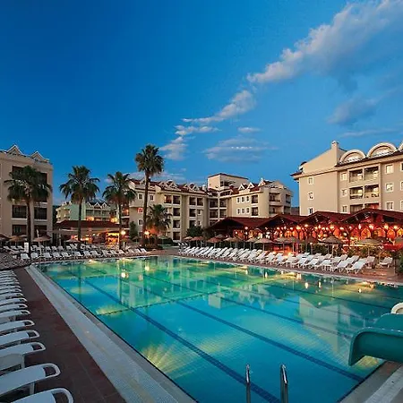 Julian Forest Hotel 4*